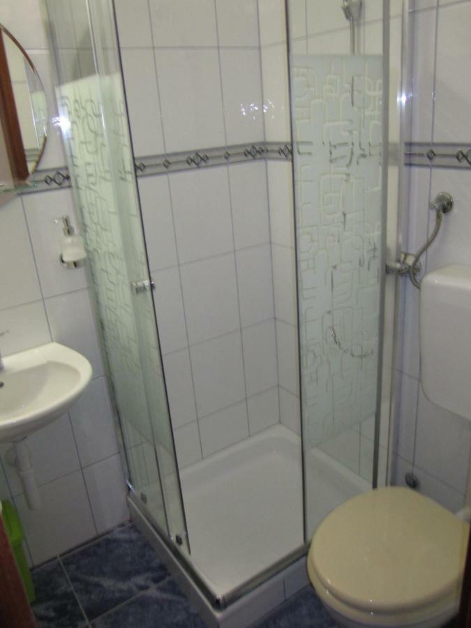 Nives B. Apartment Supetar Luaran gambar
